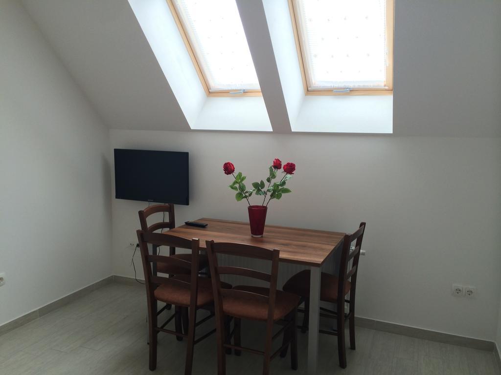 Apartmaji Kranjska Gora Szoba fotó